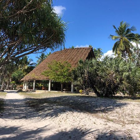 Emayani Beach Lodge Pangani Buitenkant foto