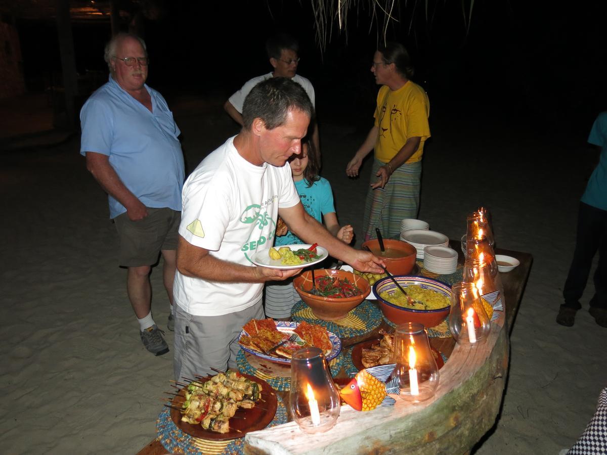 Emayani Beach Lodge Pangani Buitenkant foto